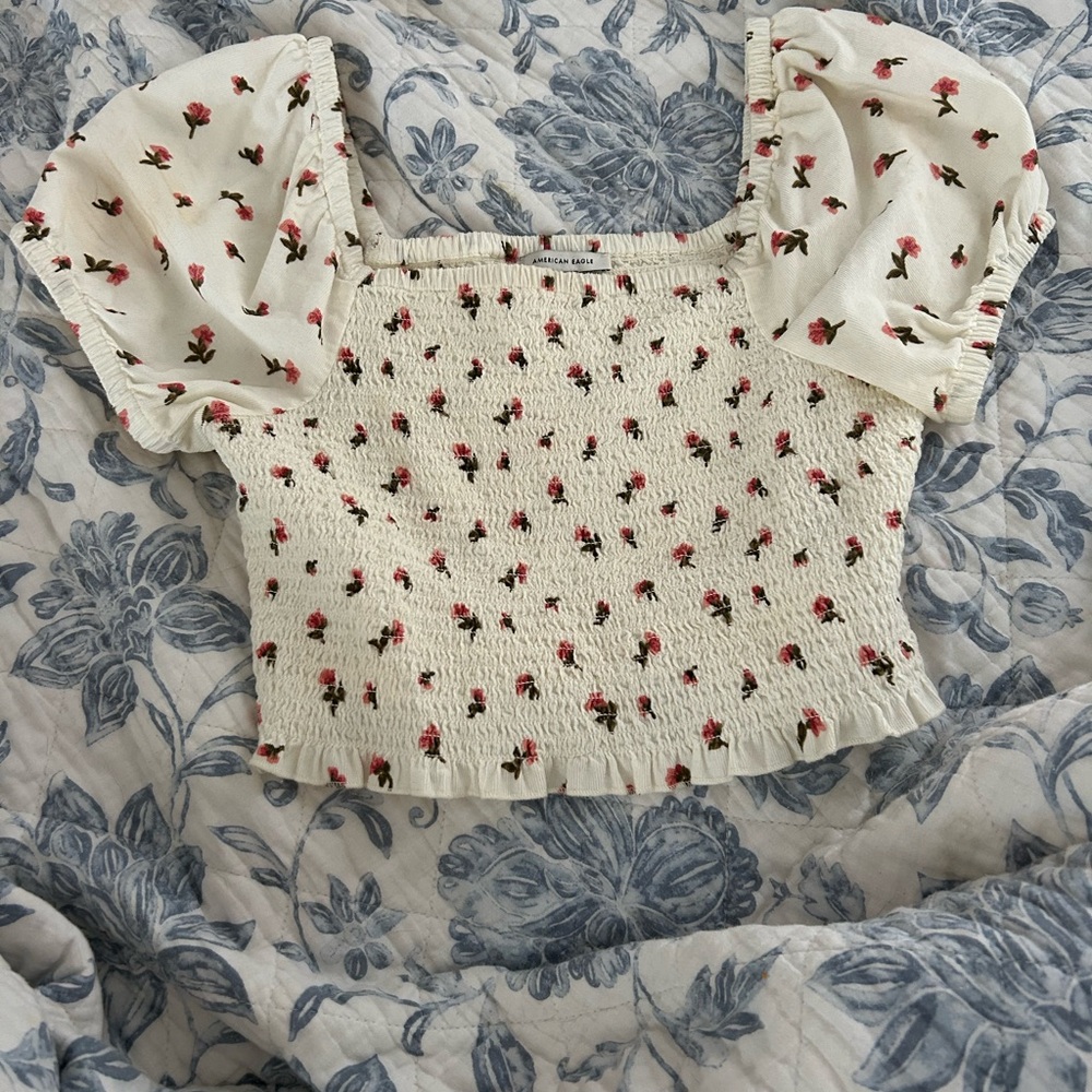 American Eagle Outfitters Cream Floral Smocked Blouse